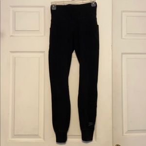 Nike black leggings with pockets